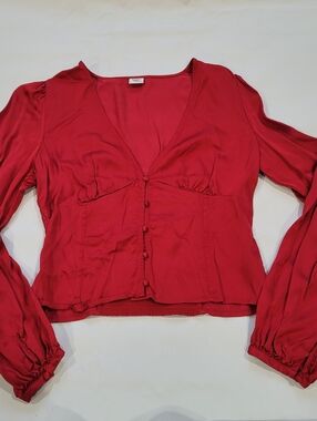 Women's Red V-Neck Button Front Top